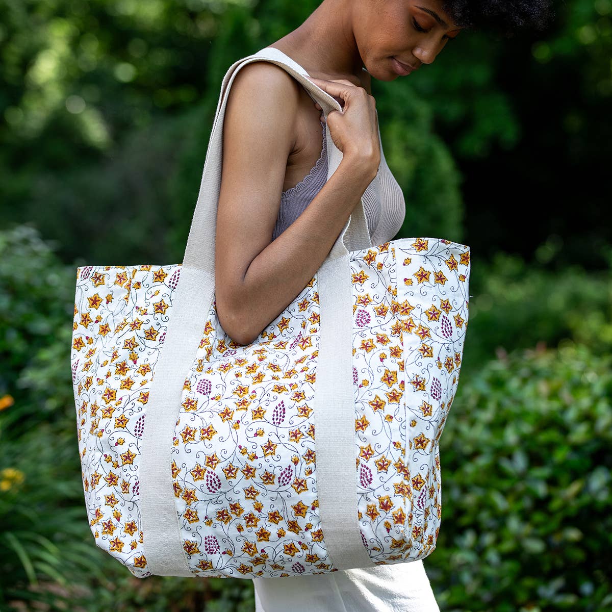 Handcrafted Canvas Bag with Block-Printed Star Flower Vines