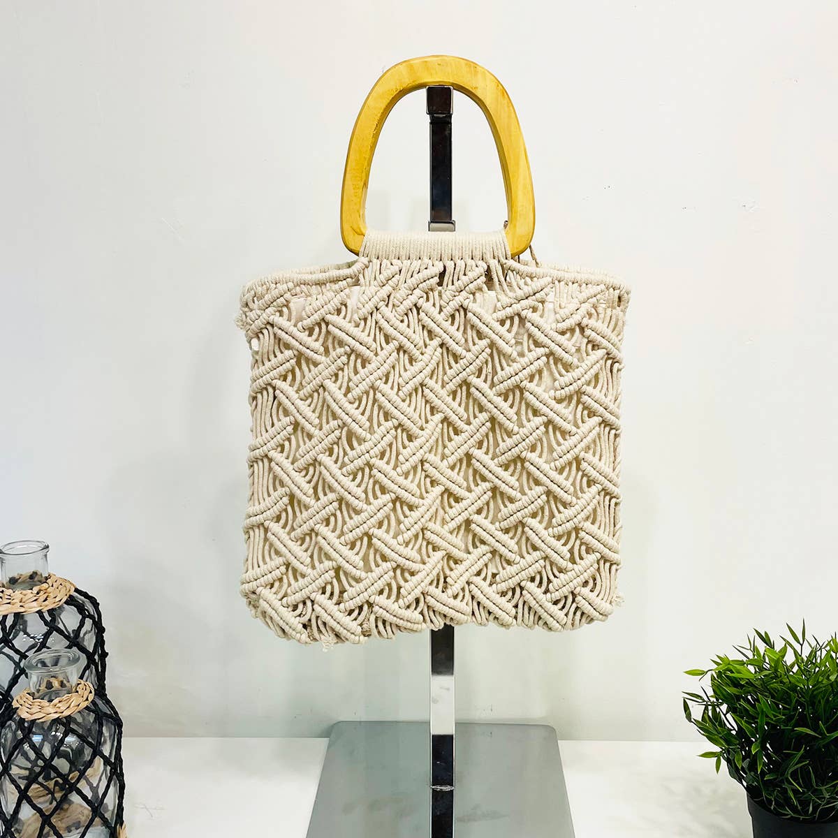 Terra Bag - Cotton macrame bag with wood handles - Off White