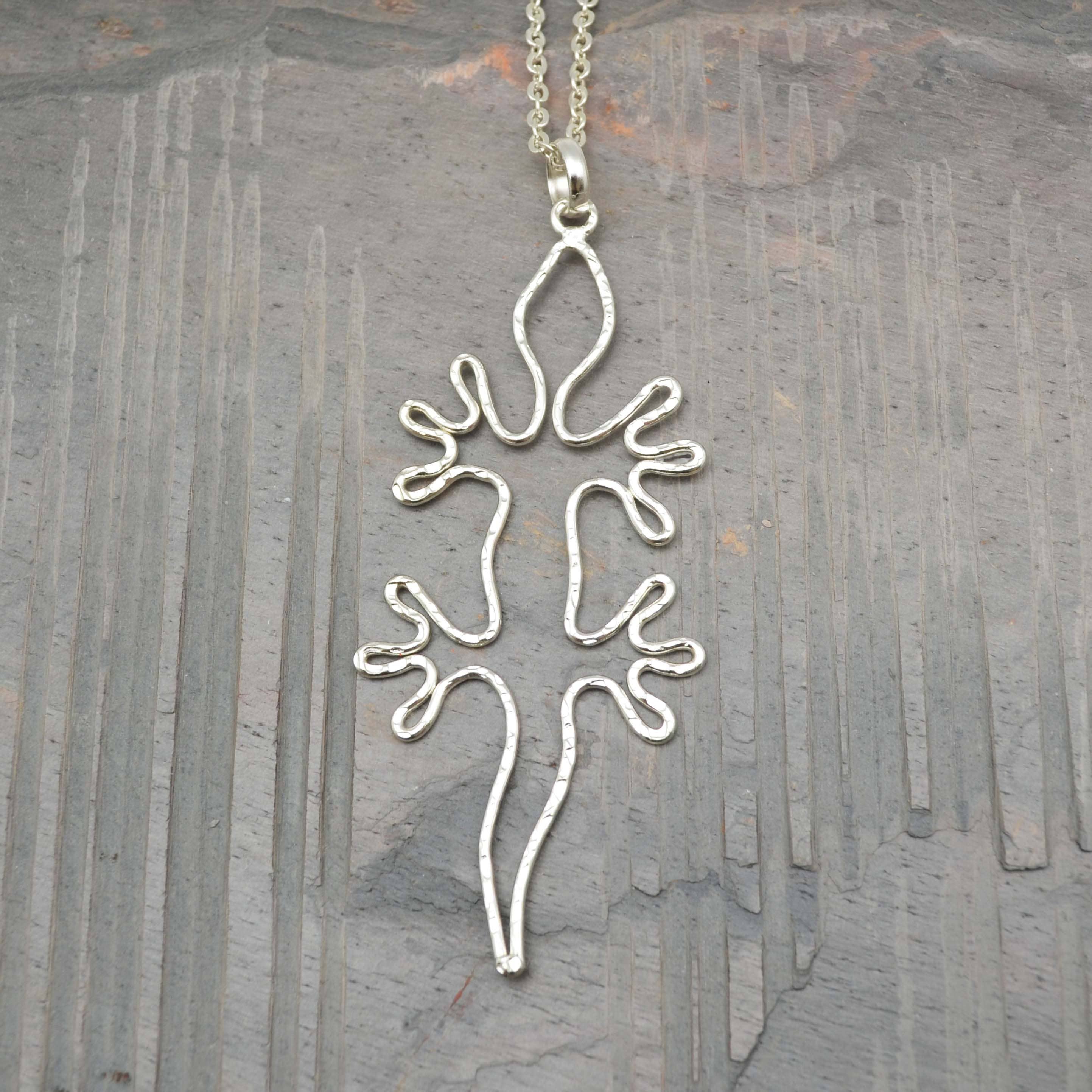 Silver Plated Pendant Necklace - Gecko