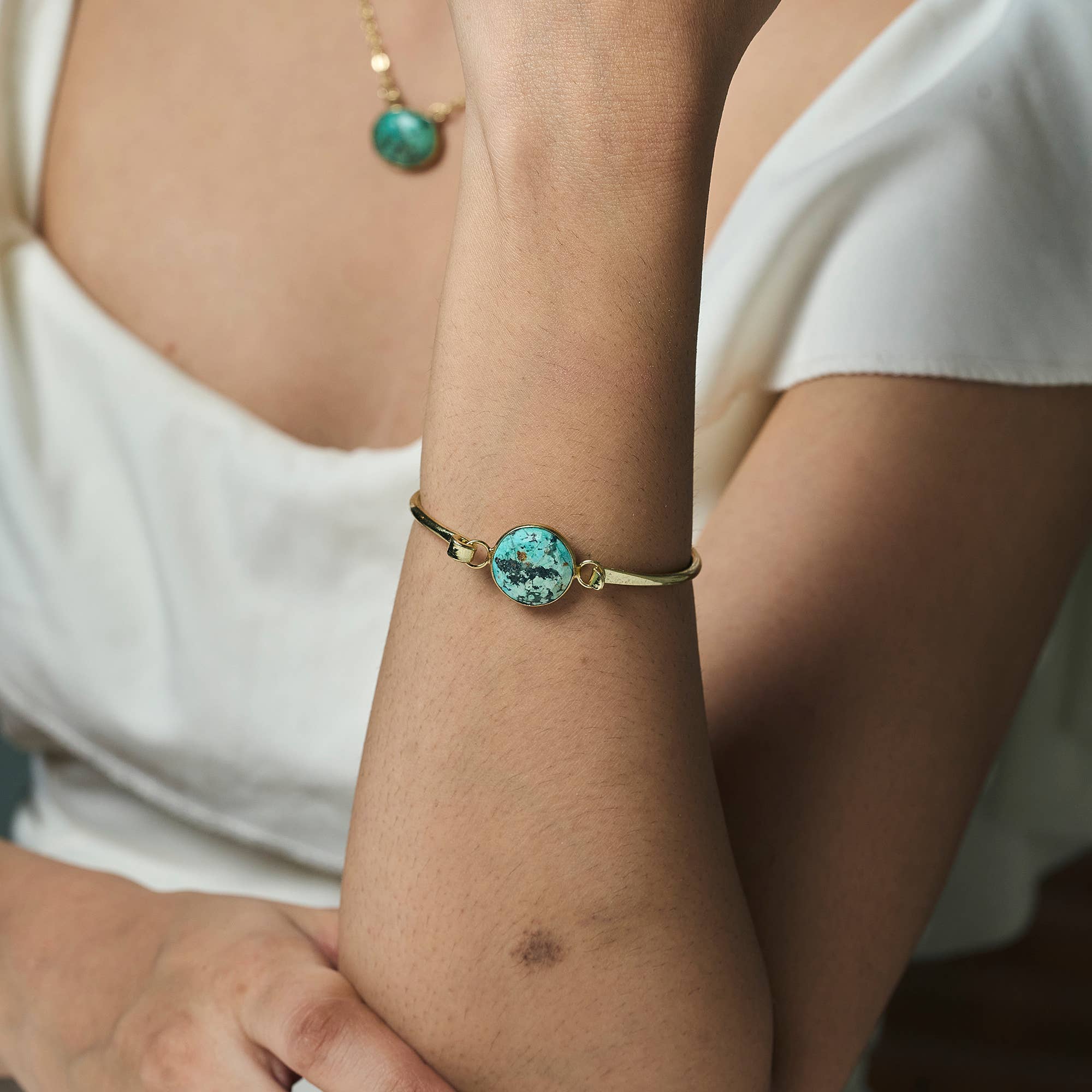 Gold Plated Bracelet with Semi-Precious Stone - Turquoise