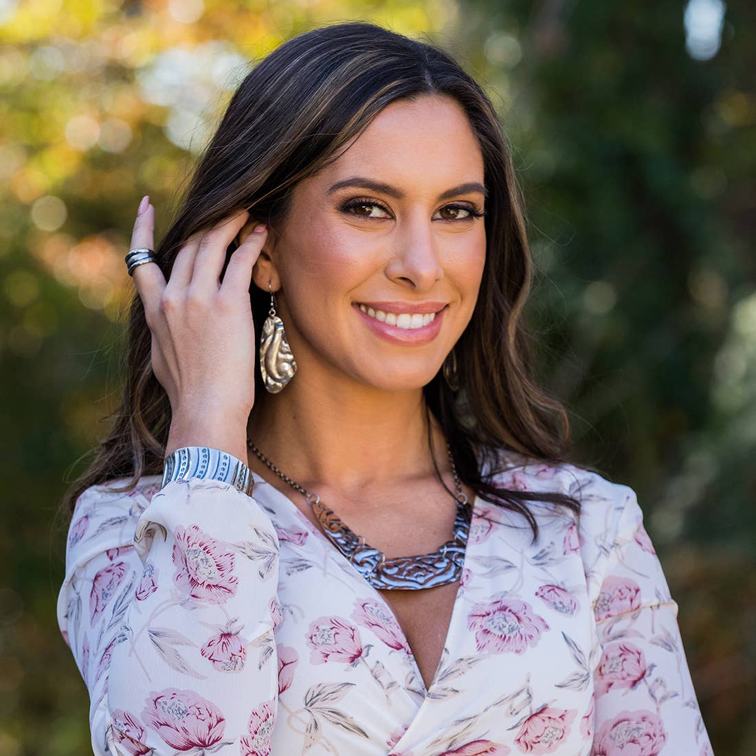 Kashi Antique Silver Embossed Necklace - Floral Bib