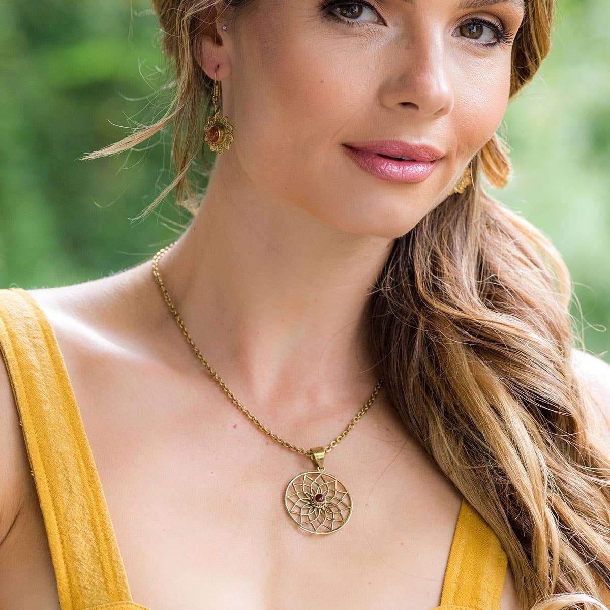 Tanvi Collection Necklace Prepack - 12 Gold and Display