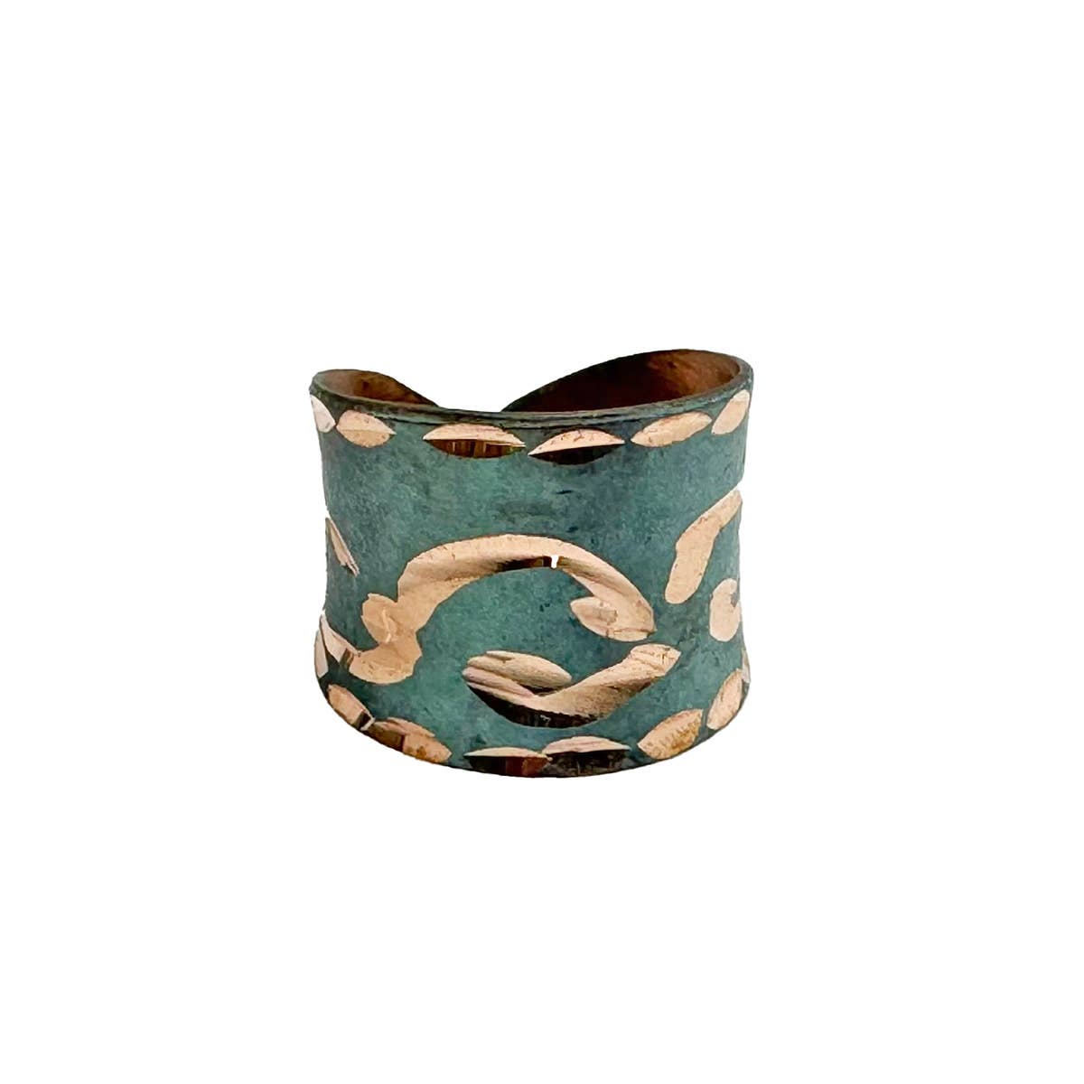 Patina Spiral of Spruce Ring