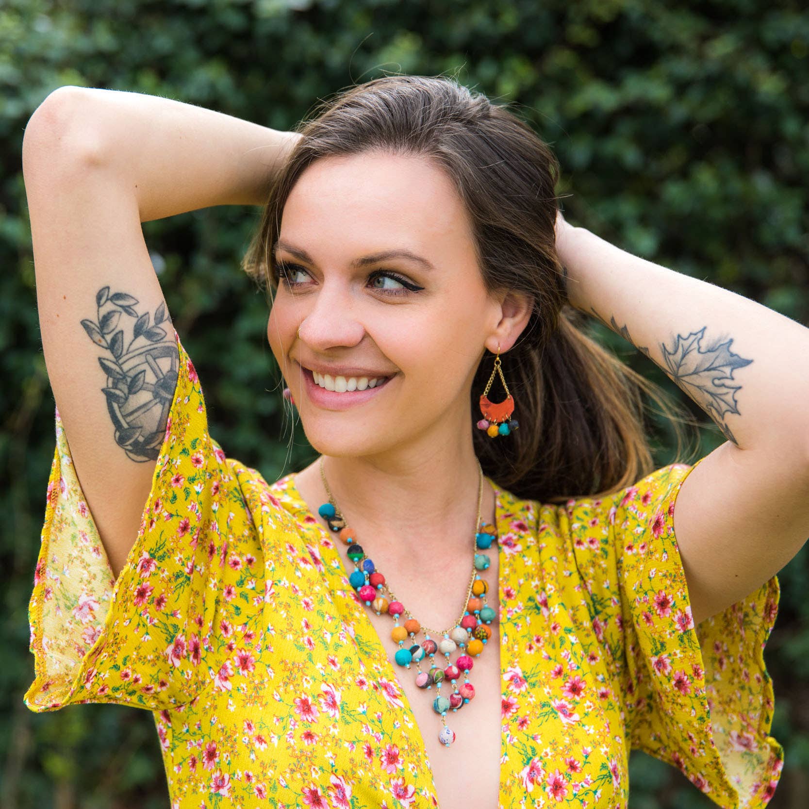 Aasha Kantha Handcrafted Dangling Beads Bib Necklace