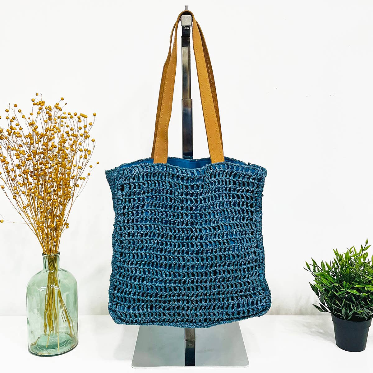 Lily Bag - Raffia bag with leather handles - Blue