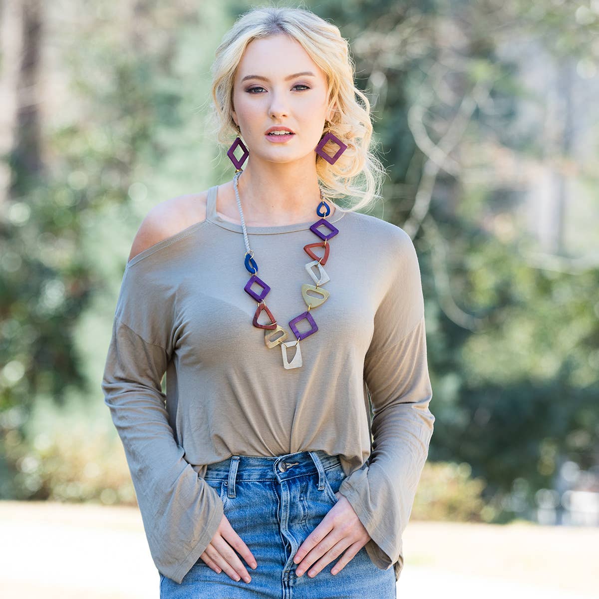 Omala Bold & Brash Collection Necklace - Open Triangles