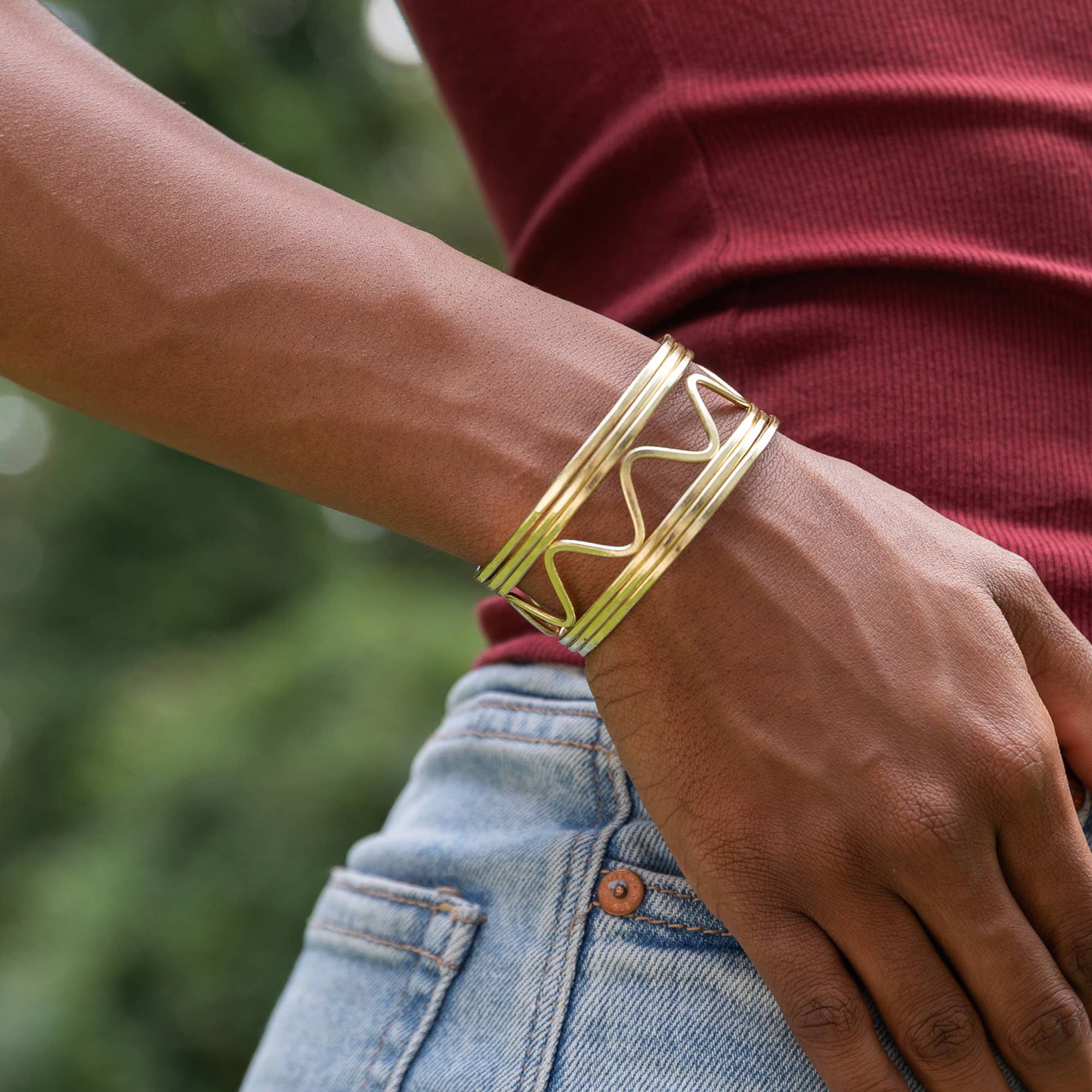 Handcrafted Gold Zig-Zag Wire Cuff Bracelet