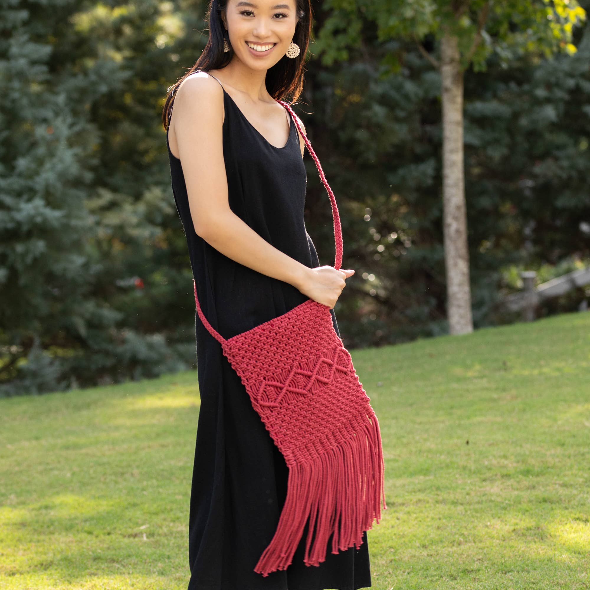 Josie Bag - Cotton macrame sling bag with fringes - Rust
