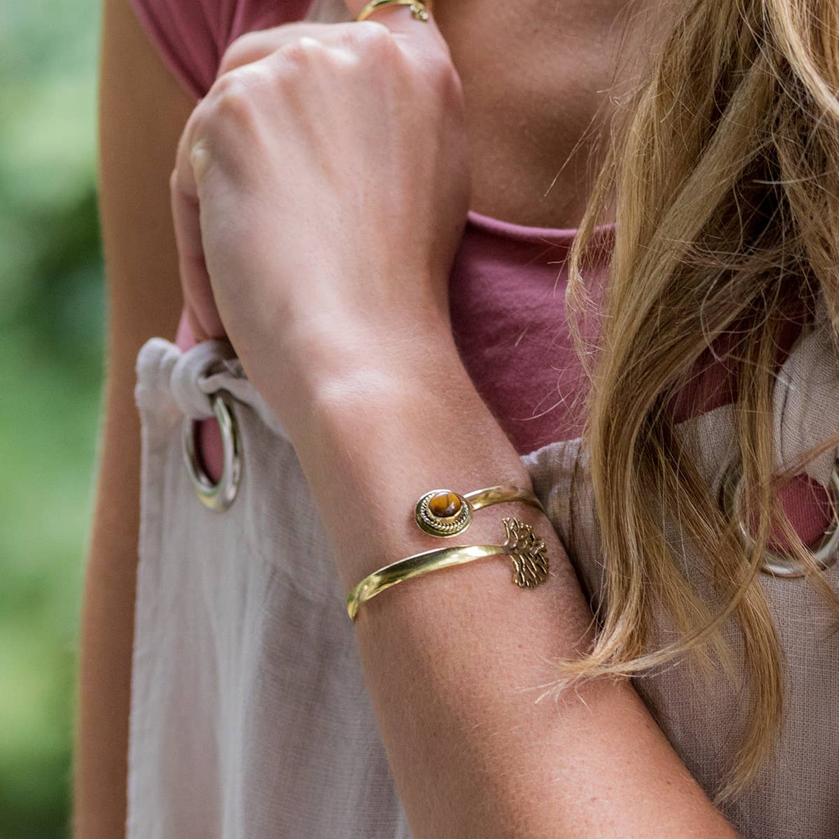 Tanvi Collection Bracelet Prepack - 12 Gold with Display