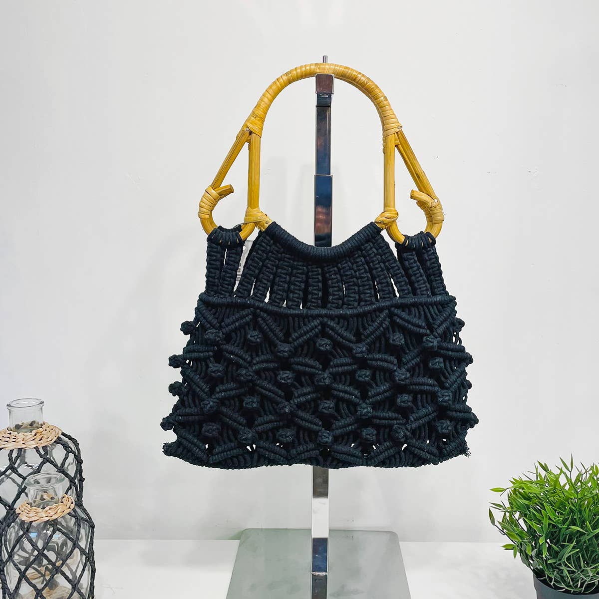 Jolene Bag - Cotton macrame bag with cane handles - Black