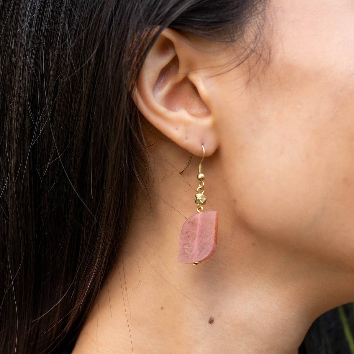 Omala Rosy Cheeks Collection Earrings - Red Bead