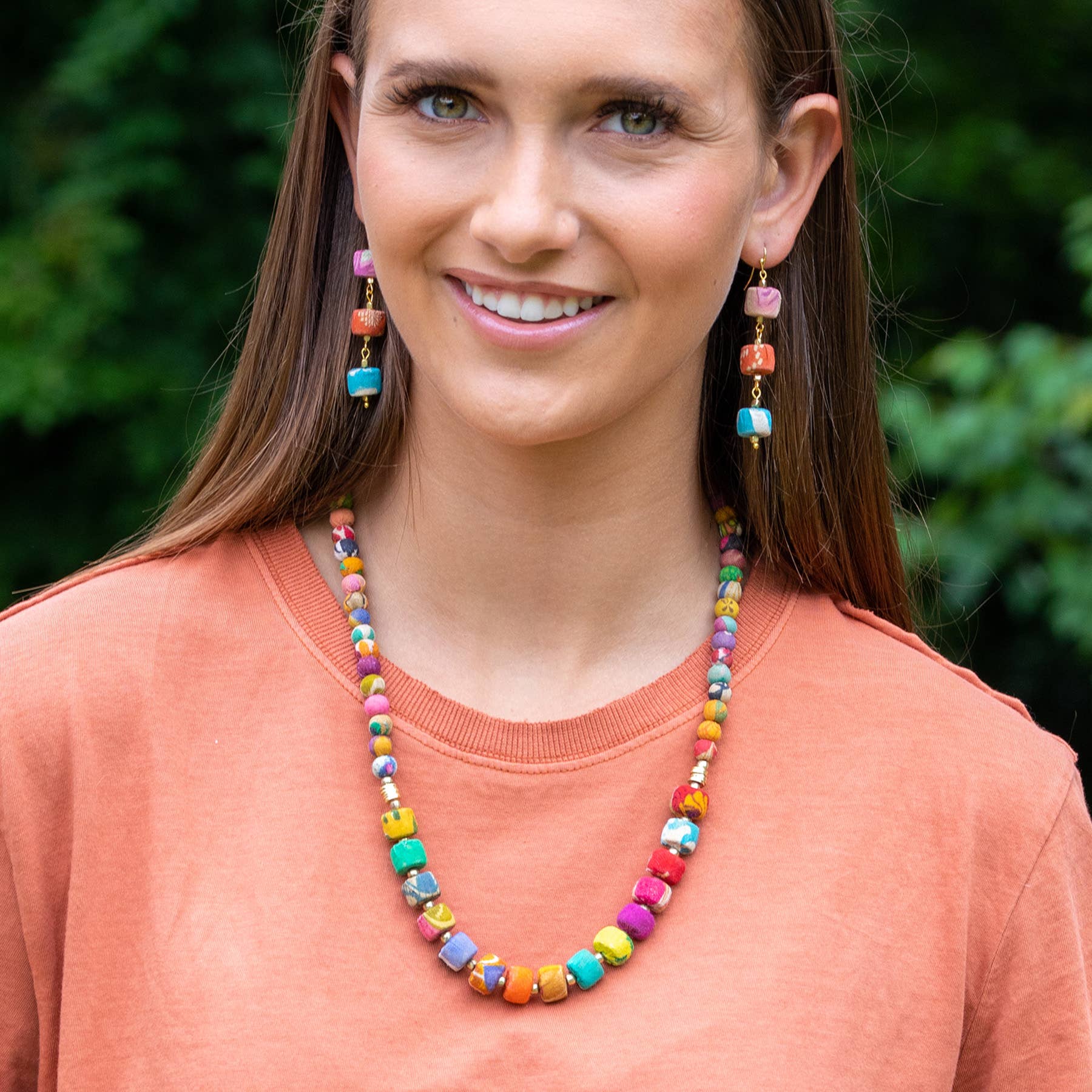 Aasha Medium Round and Rounded Square Beads Necklace