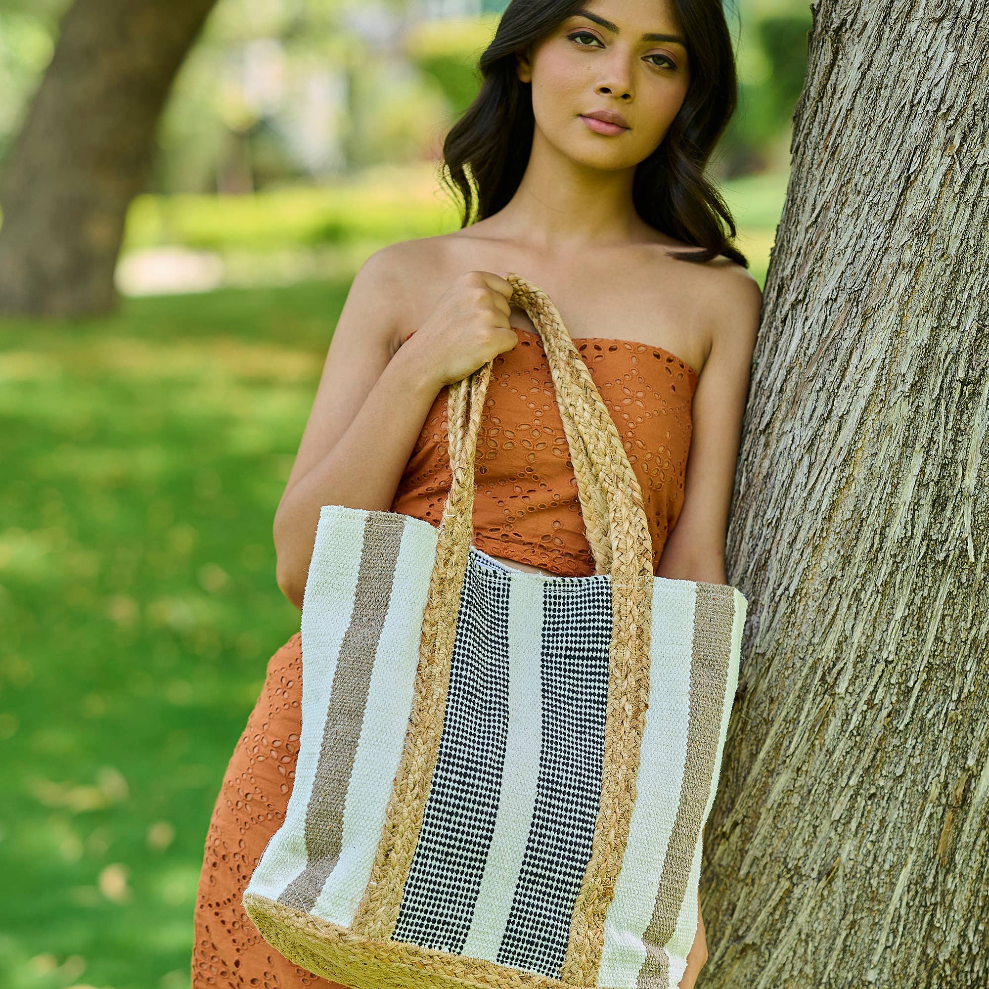 Cayman Tote - White and Black Stripes Jute Tote