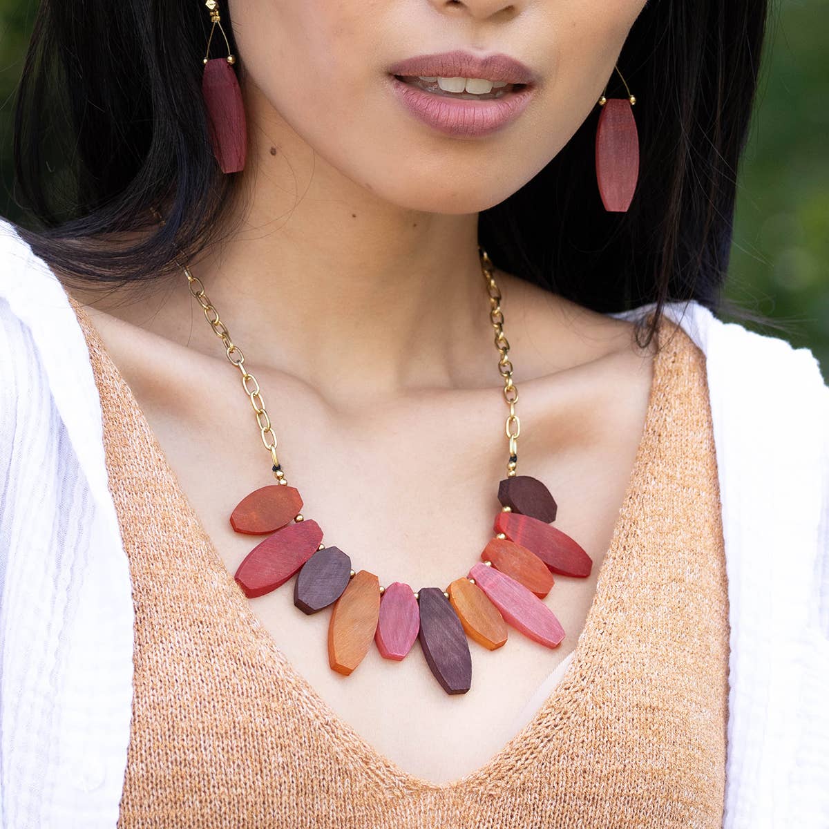 Omala Rosy Cheeks Collection Necklace - Graduated Beads