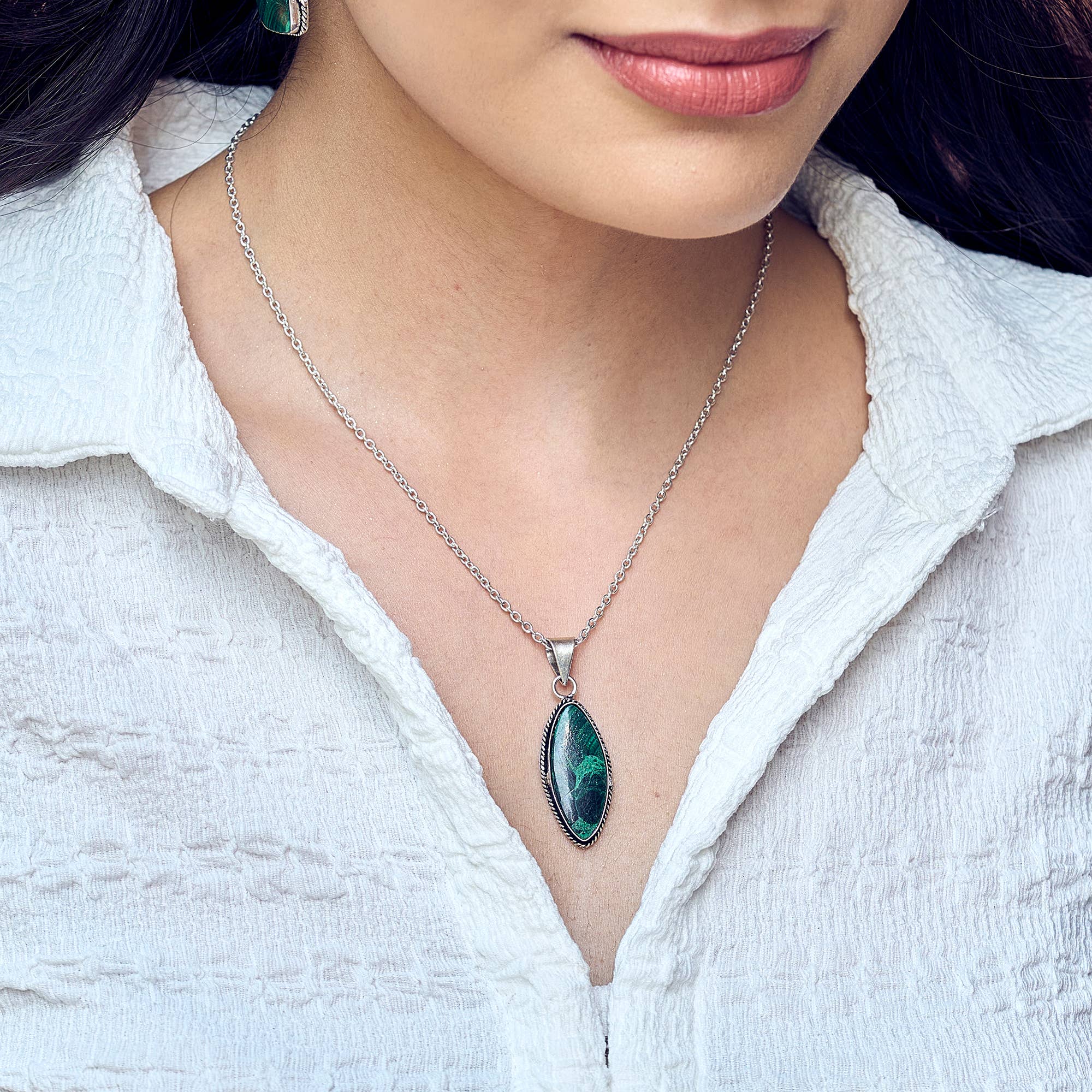 Kashi Semiprecious Large Stone Necklace - Malachite
