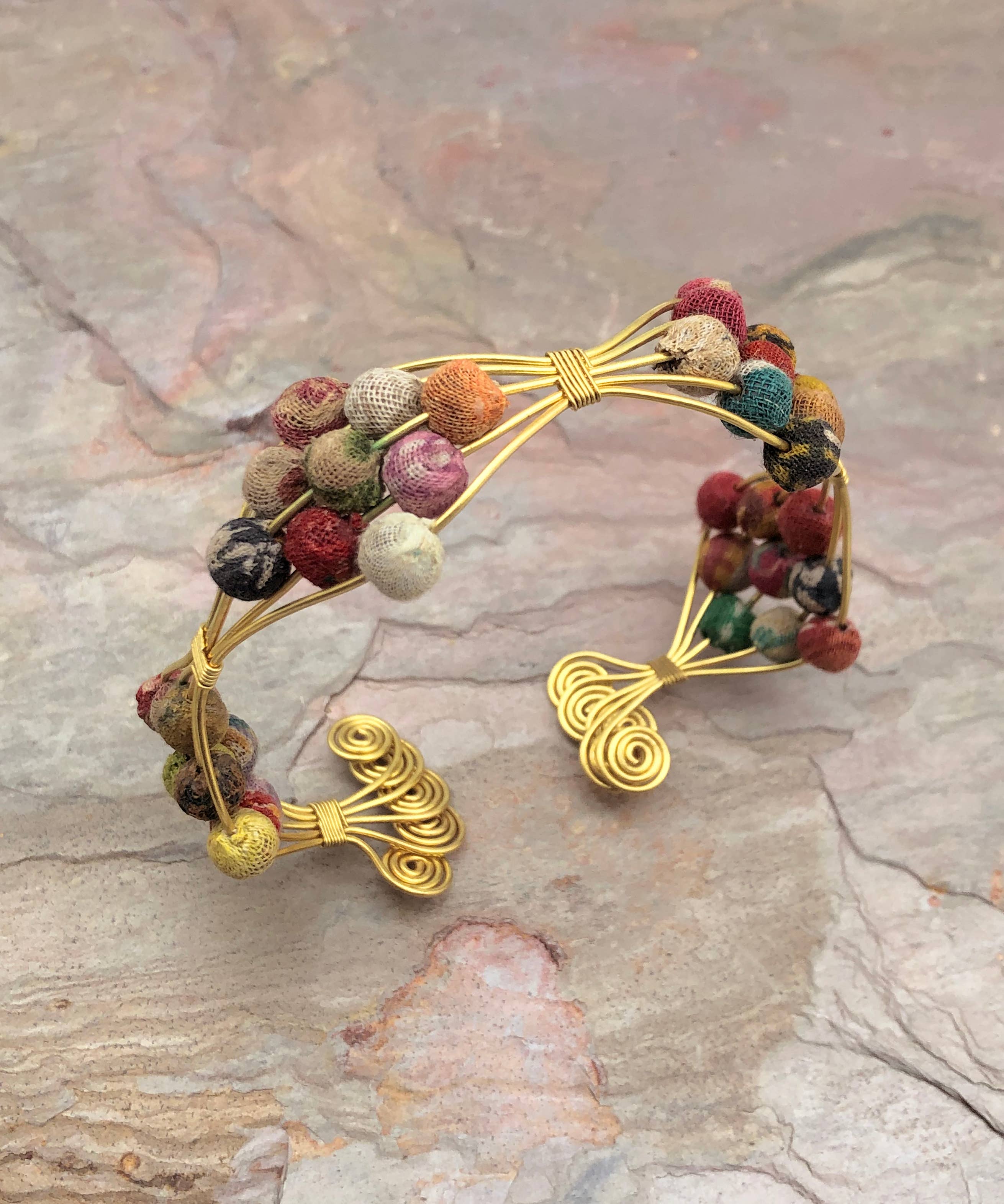 Aasha Kantha Handmade Wire Bracelet