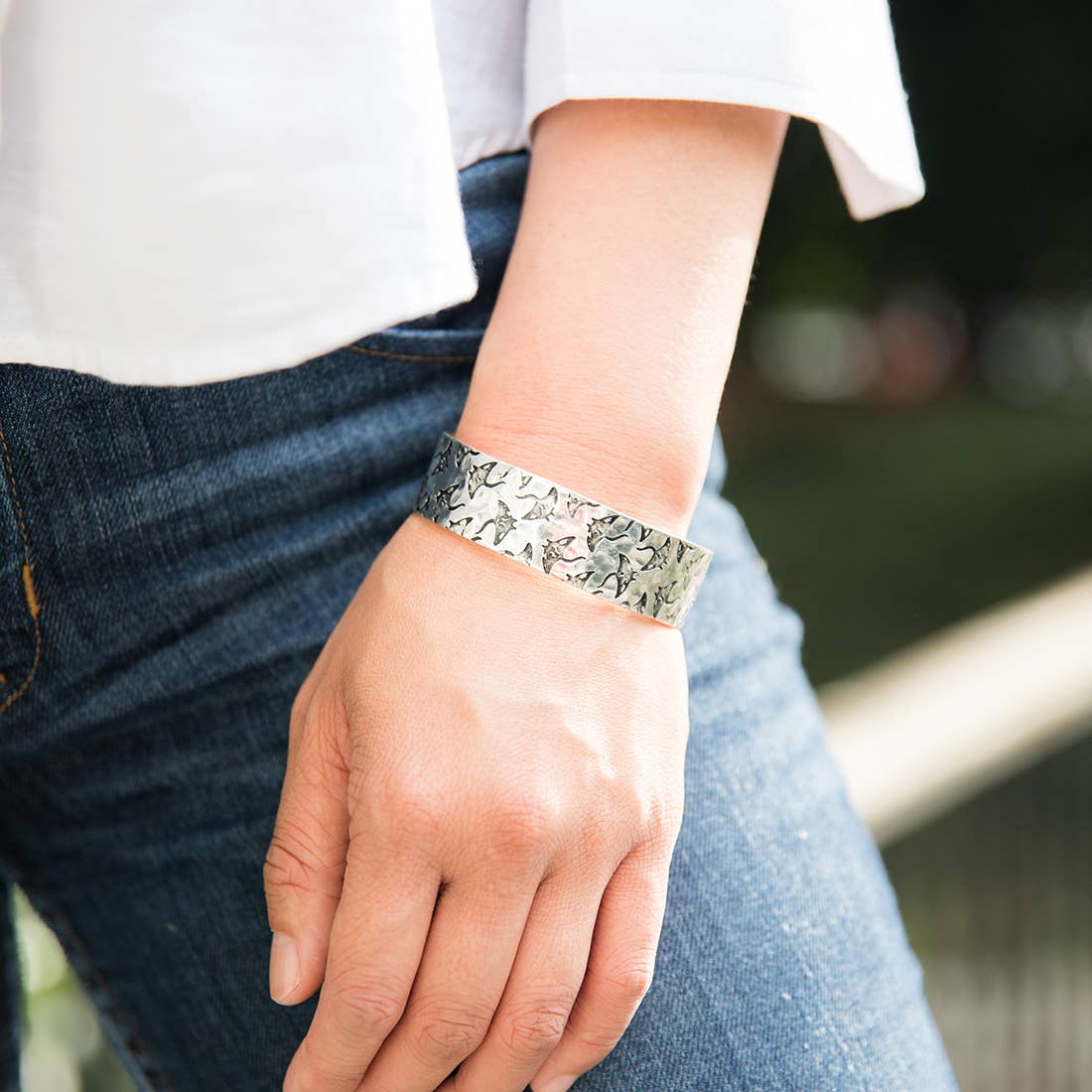 Devil Ray Silver Engraved Cuff Bracelet
