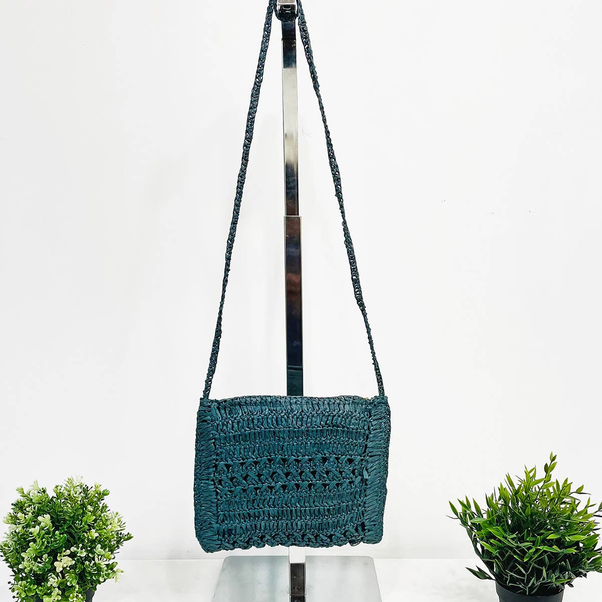 Lola Bag - Crossbody Pouch with Zipper - Midnight Blue