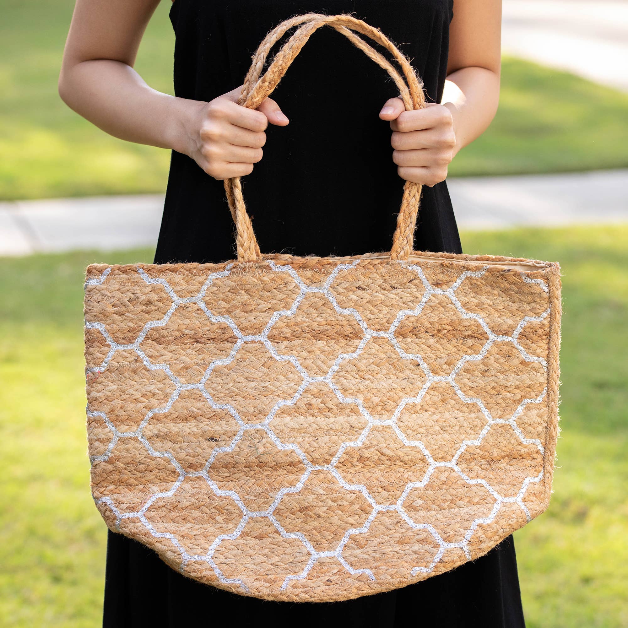Luna Bag - Jute tote bag with silver pattern