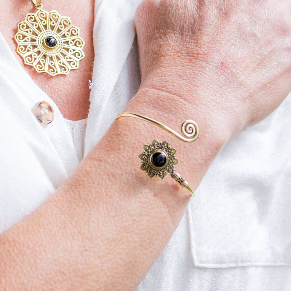 Tanvi Collection Bracelet Prepack - 12 Gold (no Display)