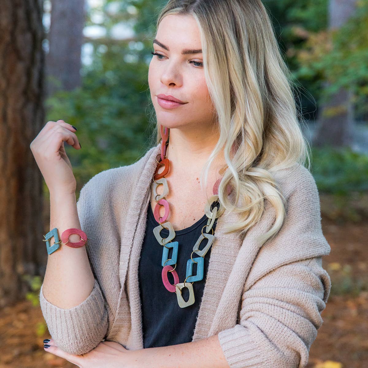 Omala Autumn Neutrals Collection Necklace - Large Links