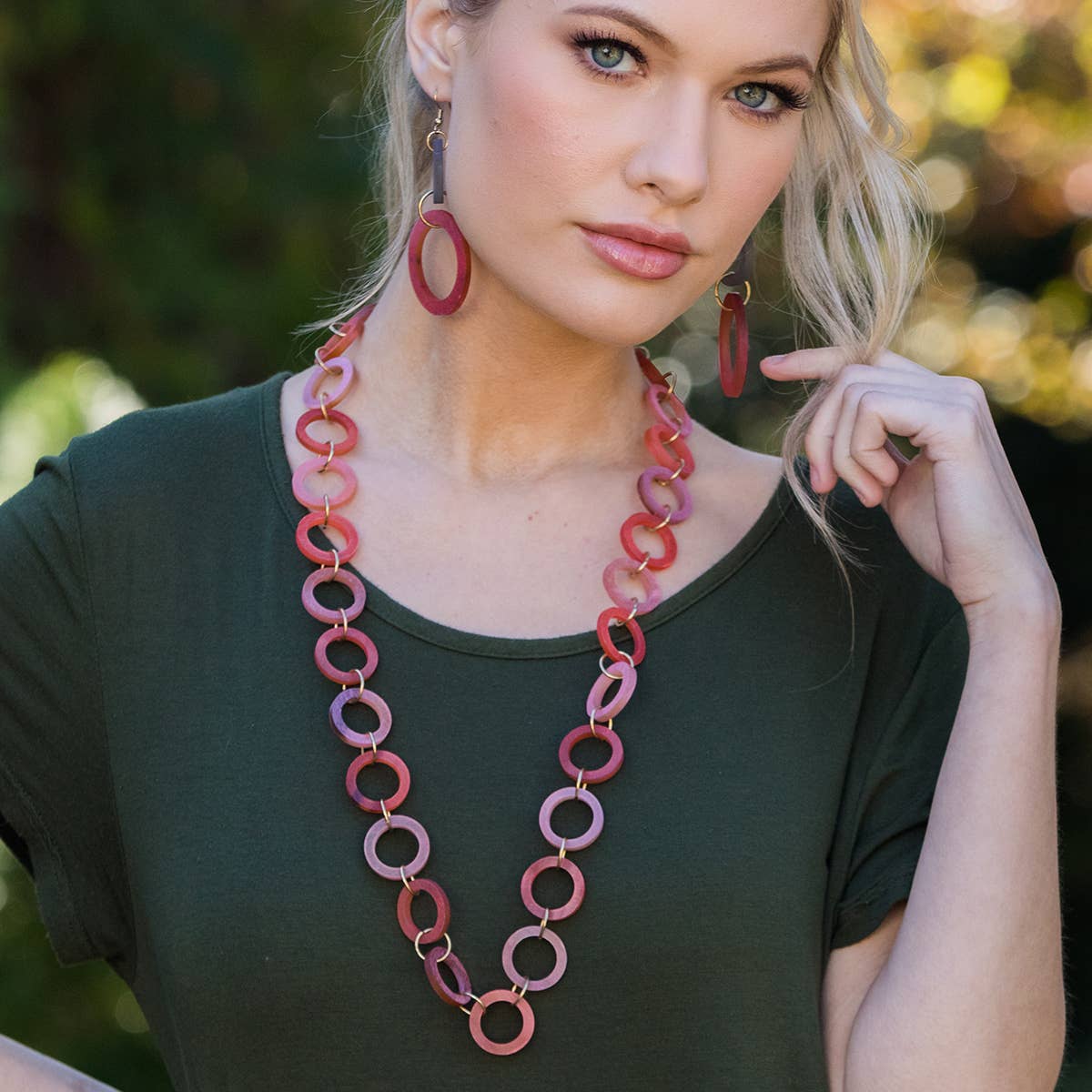 Omala Rosy Cheeks Collection Necklace - Small Open Rings