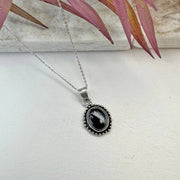 Handcrafted Semiprecious Small Stone Necklace - Black Onyx