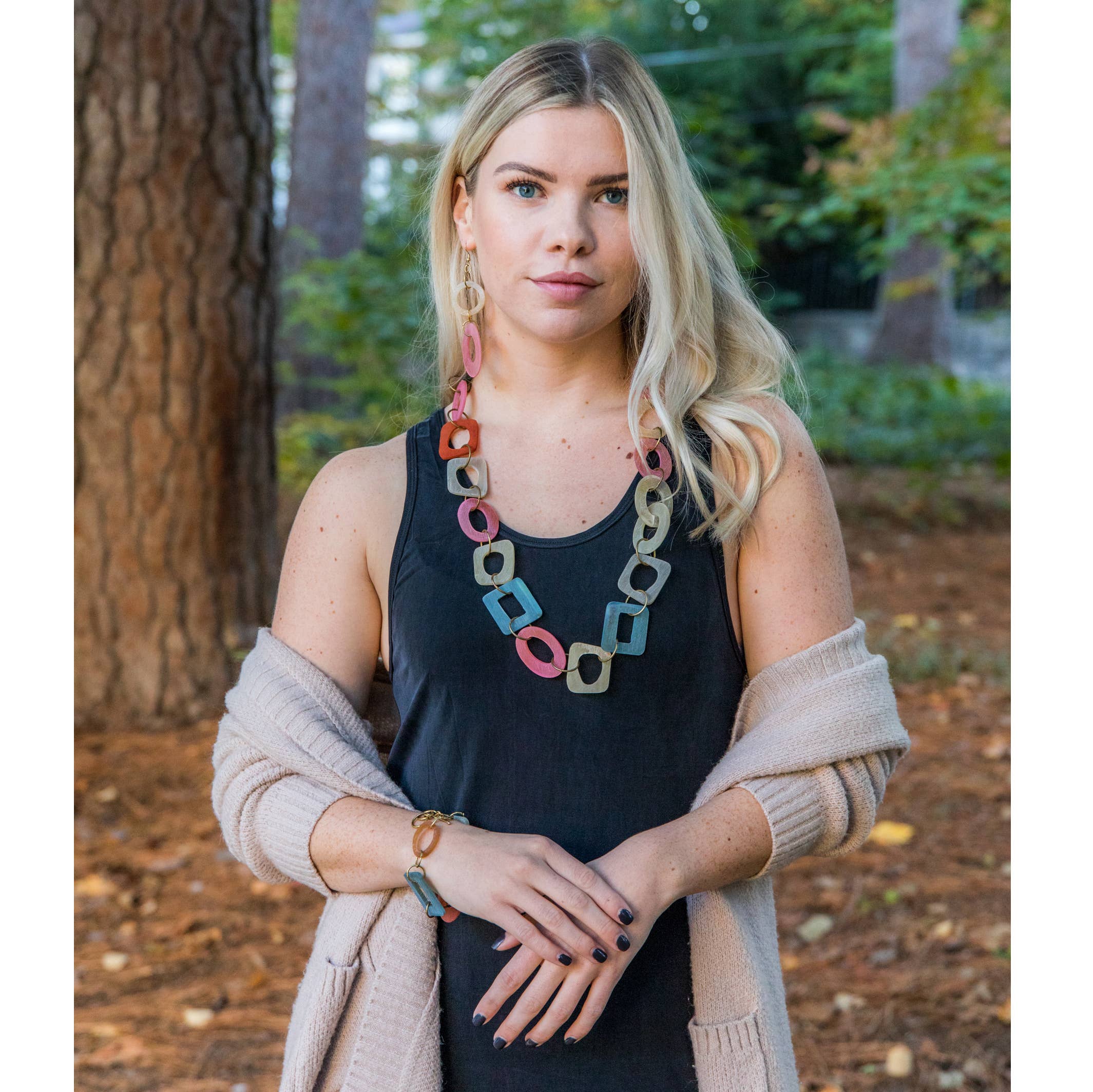 Omala Autumn Neutrals Collection Necklace - Large Links