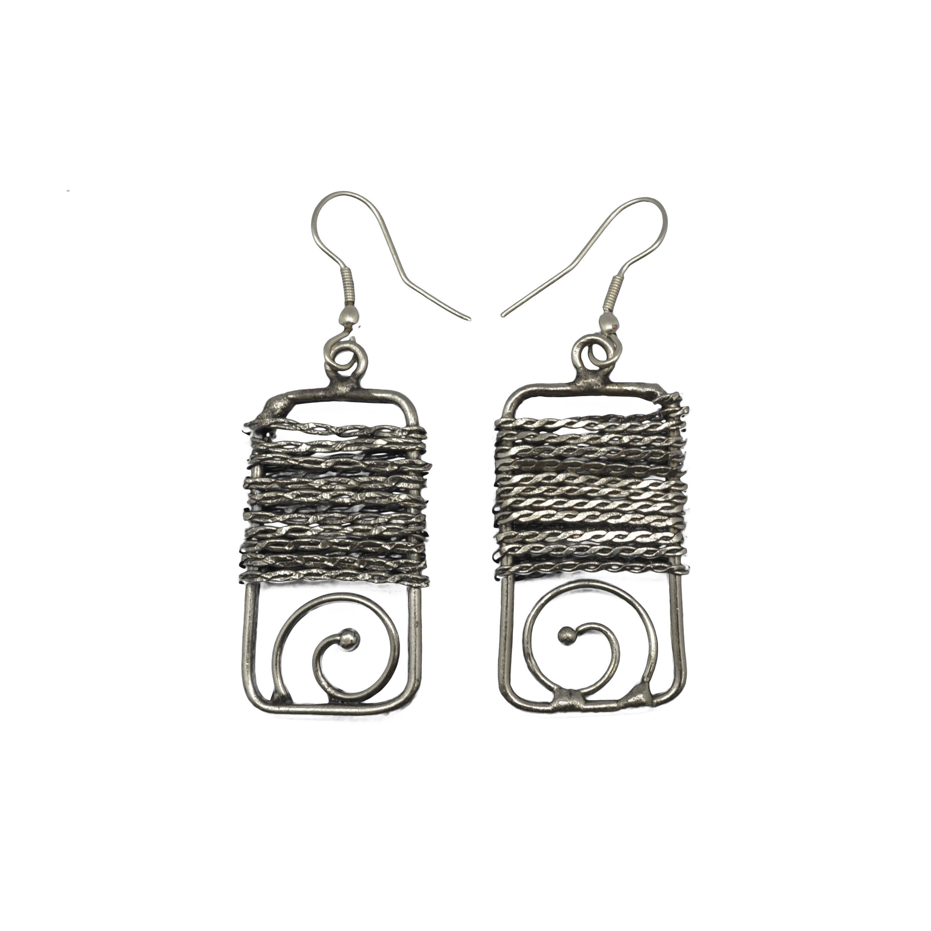 Basketweave Spiral in Rectangle Earrings