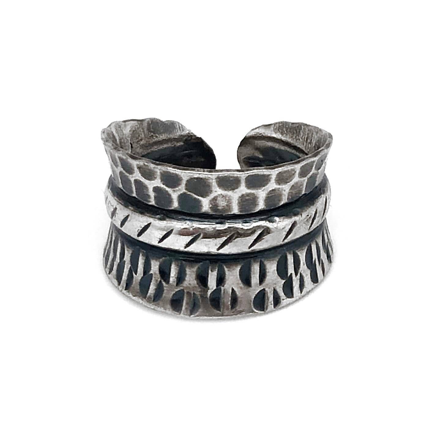 Kashi Circles, Lines, and Band Embossed Ring