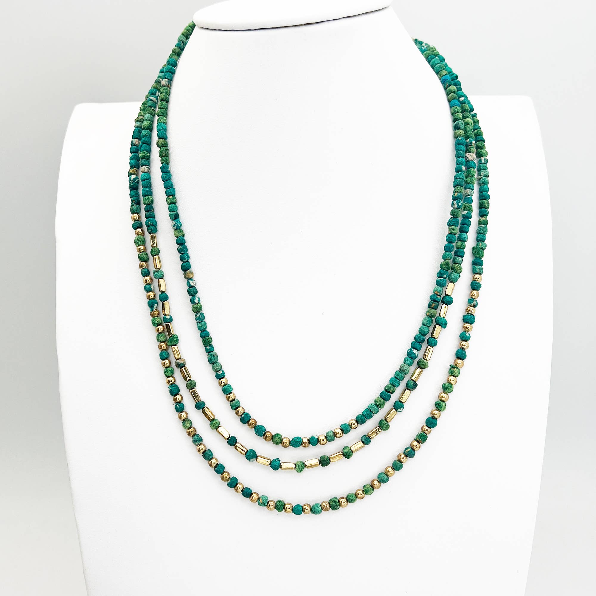 Aasha Glimmer Seagrass Kantha Layered & Handcraft Necklace