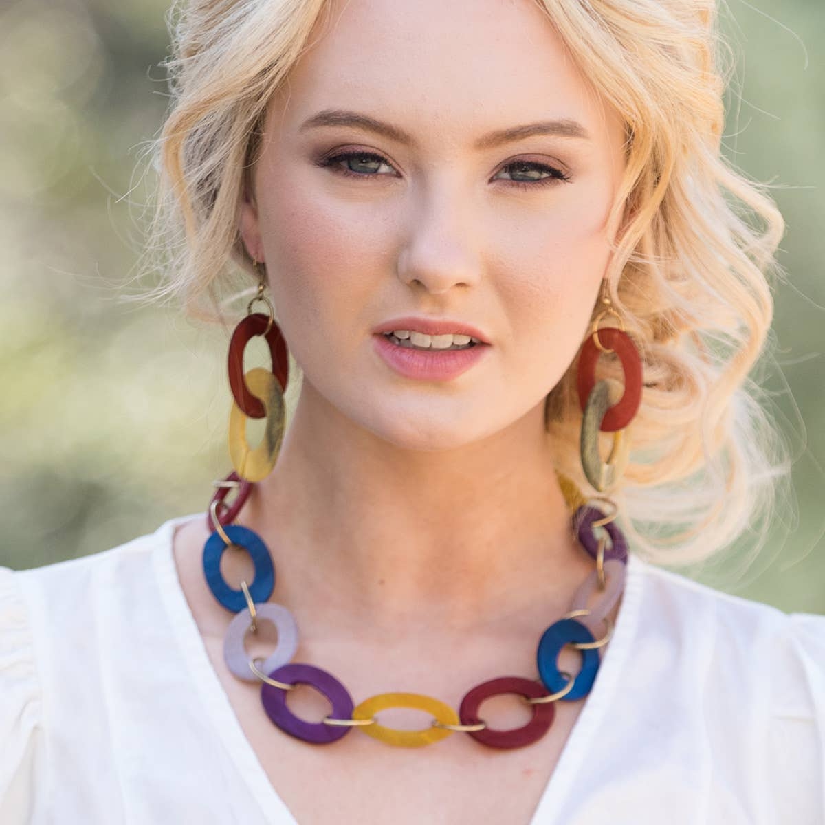 Omala Bold & Brash Collection Necklace - Short Chain