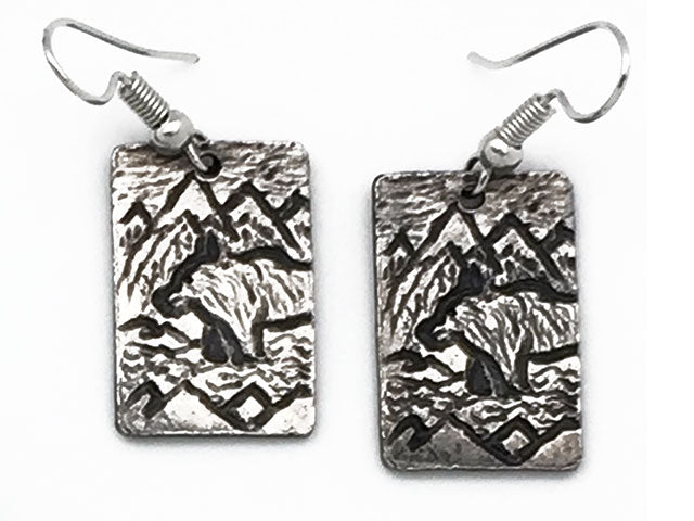 pewter-earrings-bear-with-mountains product photo