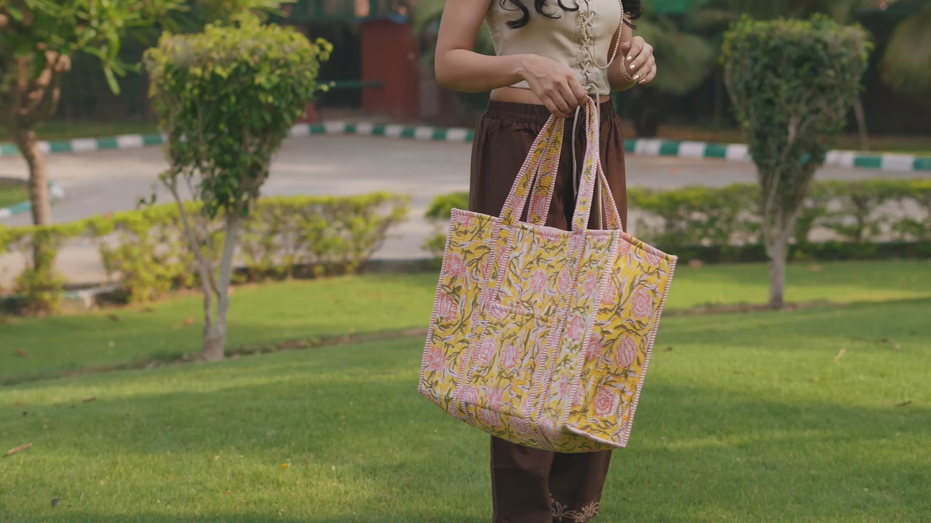 Load video: Hand Creafted Bright Dahlias Quilted Block-Printed Tote