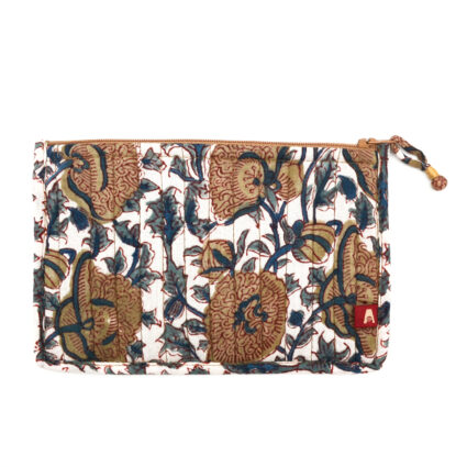 Flat M Pouch