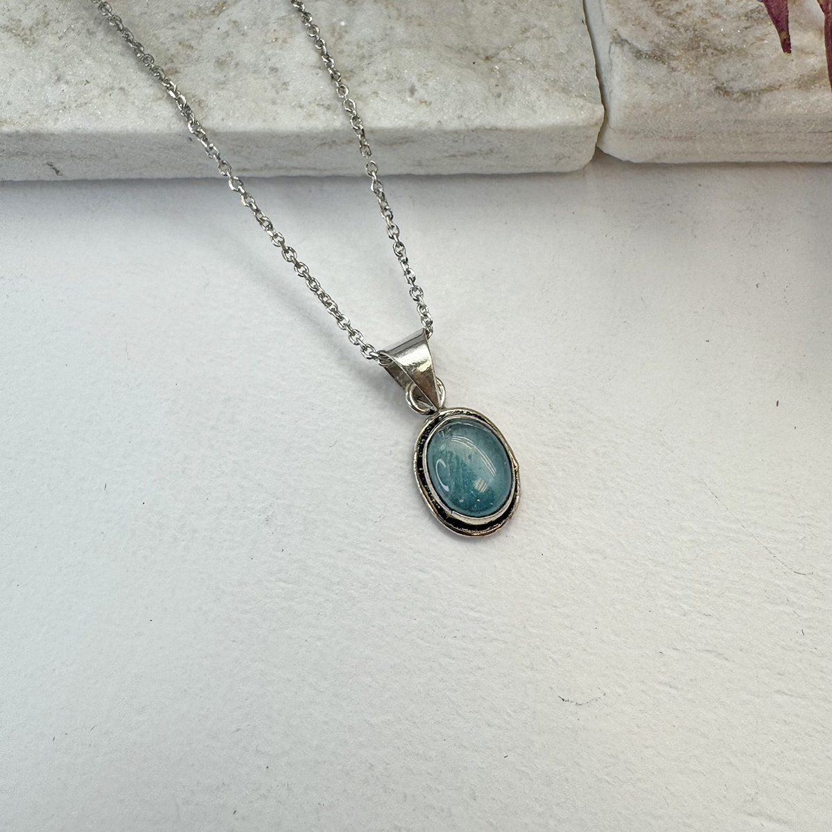 Kashi Semiprecious Small Stone Necklace - Apatite