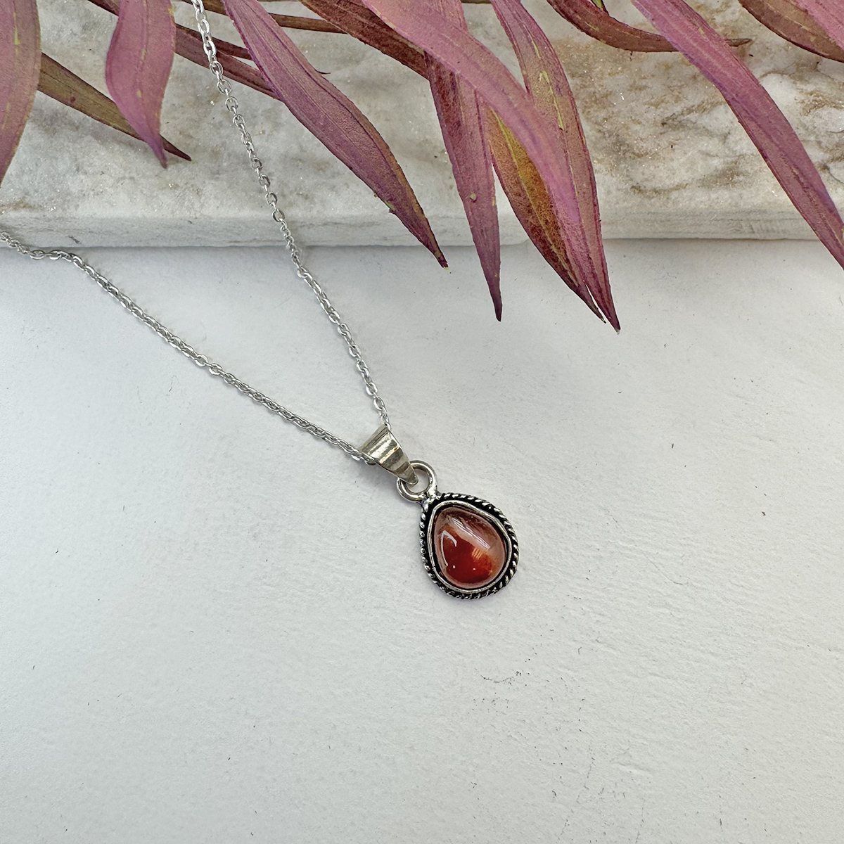 Kashi Semiprecious Small Stone Necklace - Red Jasper