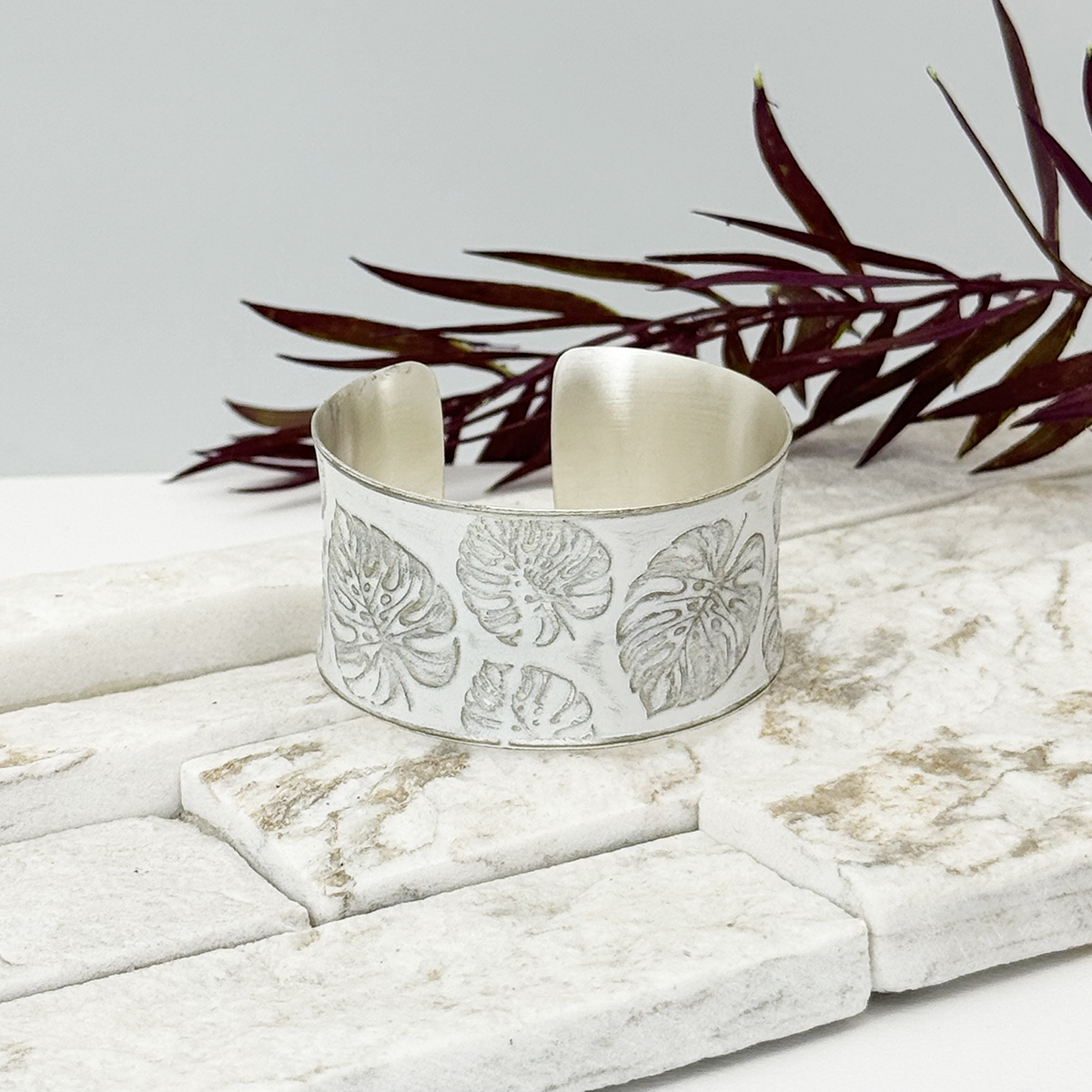 Handcrafted White Monstera Leaf Patina Bracelet