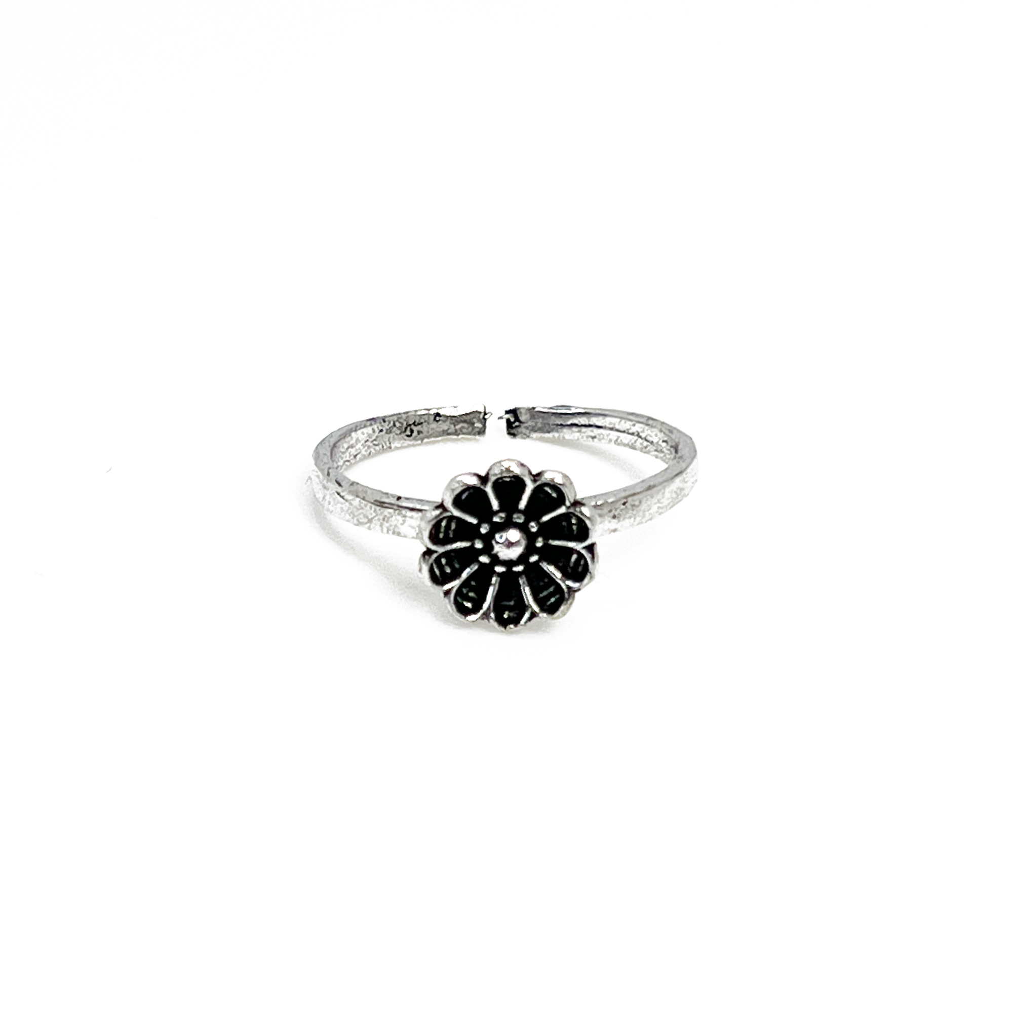 Handcrafted Silver Plated Brass Daisy Ring
